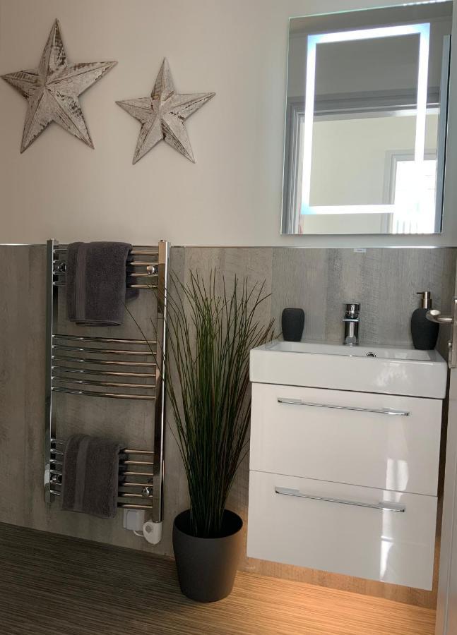 Deeside Snugs Apartments Kincardine O'Neil ภายนอก รูปภาพ